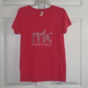 Mary Kay v-neck tshirt- size Med